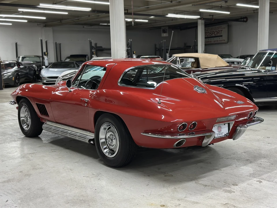 1967 Chevrolet Corvette C2 - Image 13 of 31