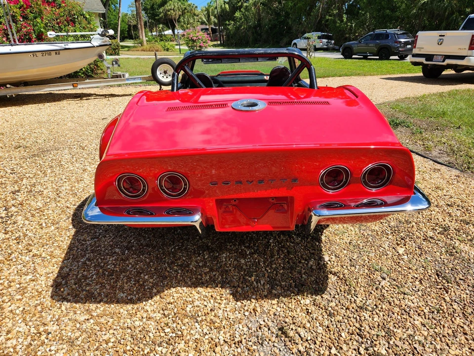Chevrolet Corvette C3 - Image 11 of 31