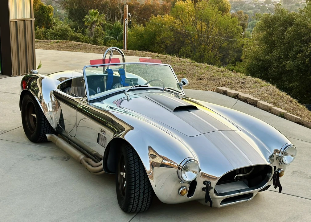 Shelby Cobra Replica - Image 2 of 31