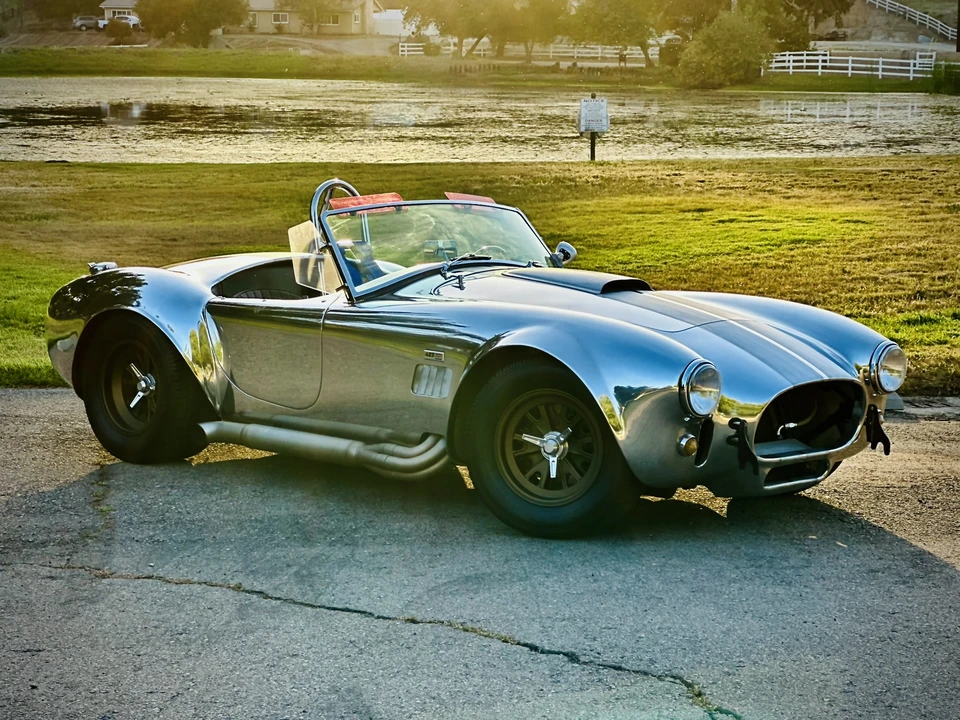 Shelby Cobra Replica - Image 26 of 31