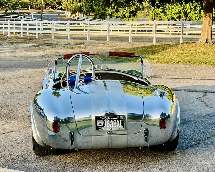 Shelby Cobra Replica - Image 16 of 31