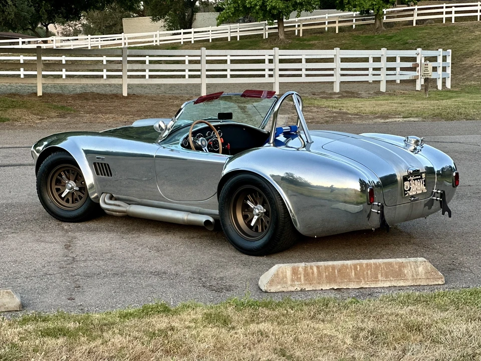 Shelby Cobra Replica - Image 13 of 31