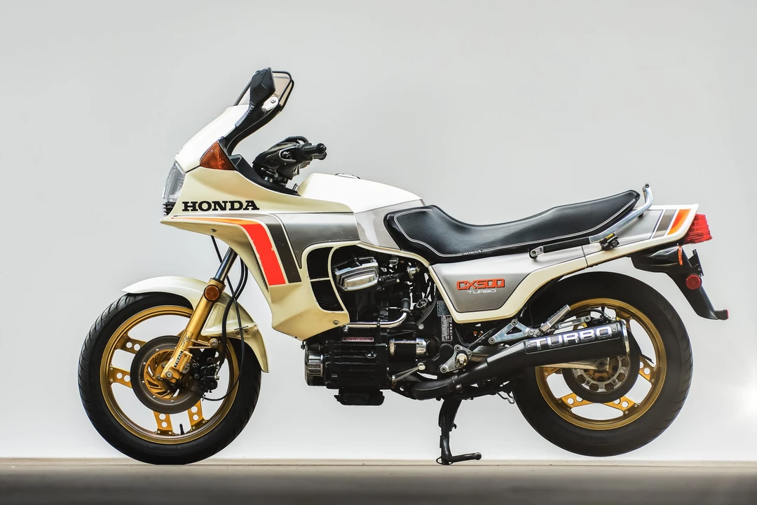 1982 Honda CX - Image 10 of 31