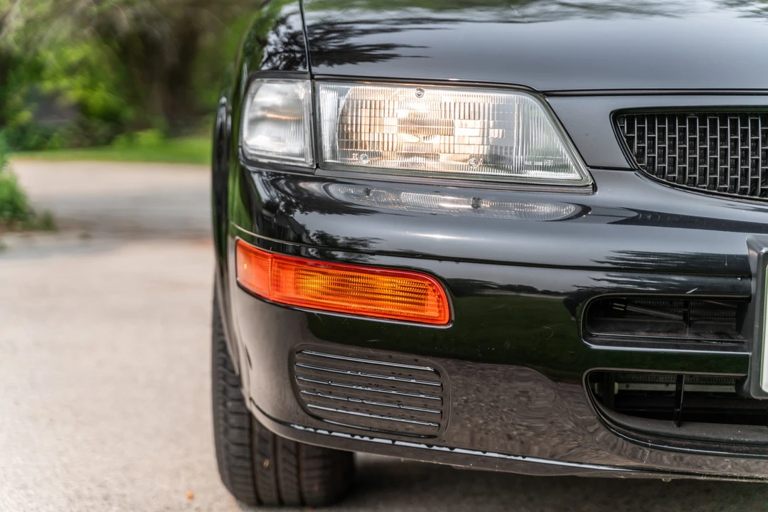 1996 Nissan Maxima 4th Gen - Image 8 of 31