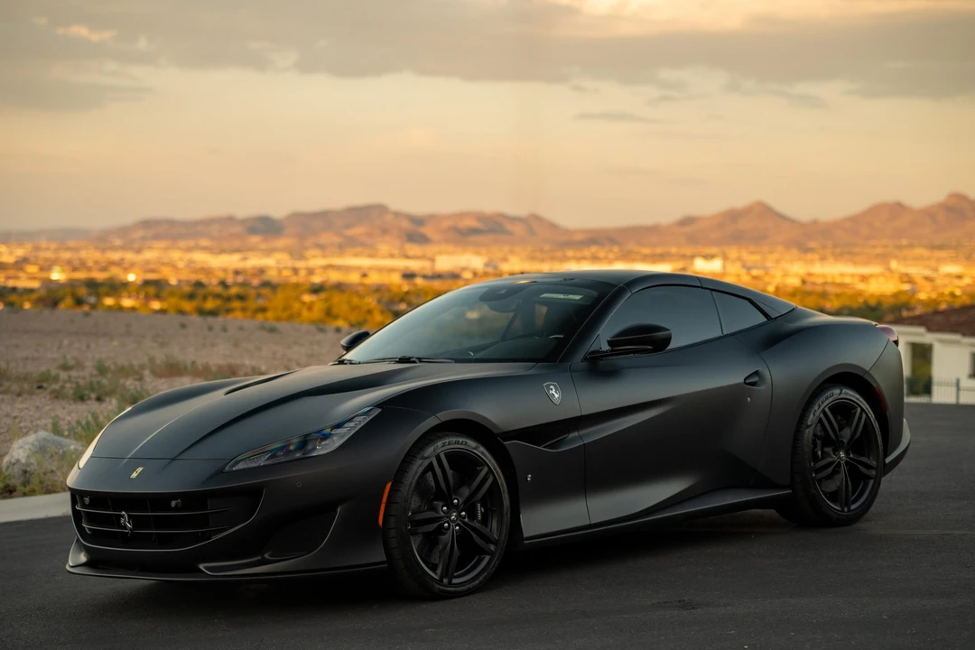 2020 Ferrari Portofino - Image 2 of 31
