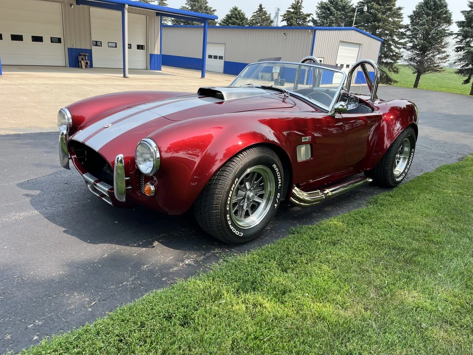 Shelby Cobra Replica - Image 4 of 31