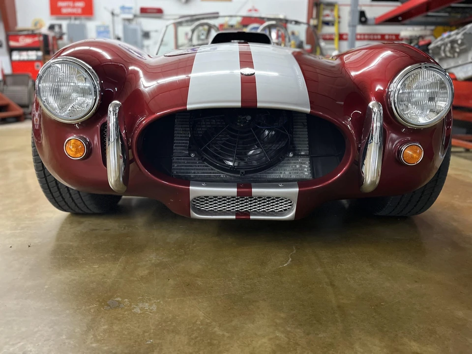Shelby Cobra Replica - Image 15 of 31
