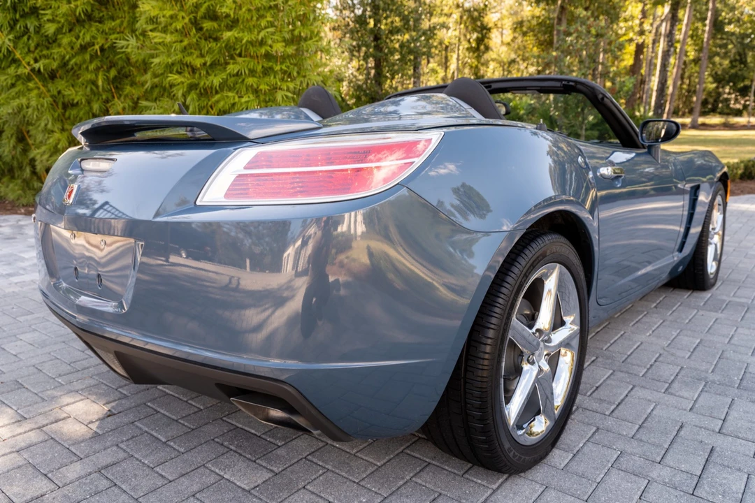 2007 Saturn Sky - Image 8 of 31