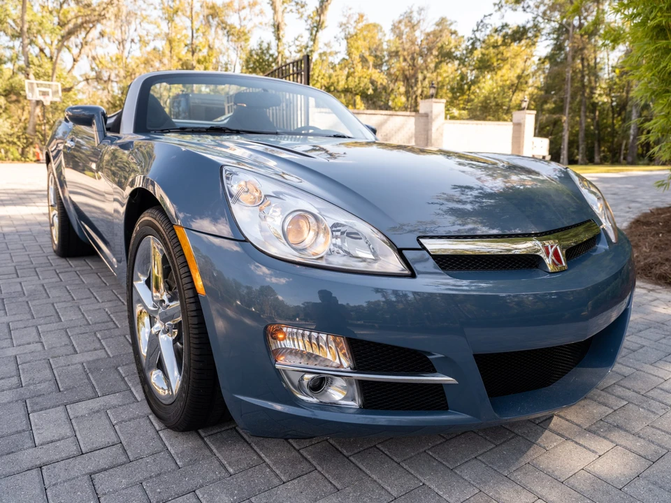 2007 Saturn Sky - Image 11 of 31