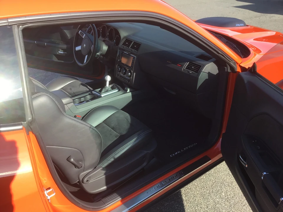 2009 Dodge Challenger SRT8 & 392 3rd Gen - Image 20 of 31