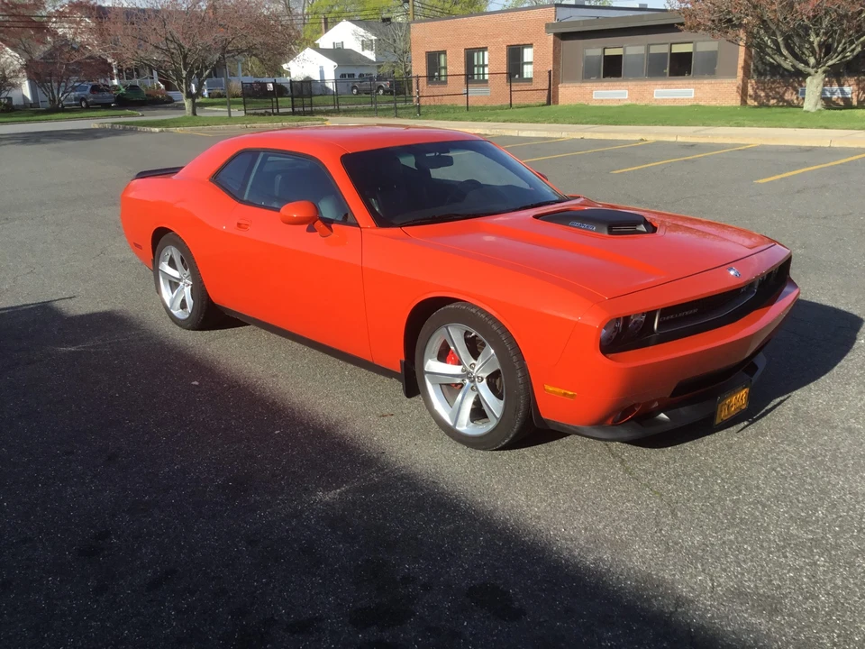2009 Dodge Challenger SRT8 & 392 3rd Gen - Image 14 of 31