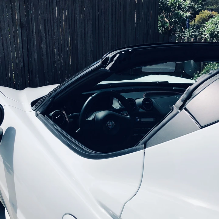 2015 Alfa Romeo 4C Spider - Image 15 of 31