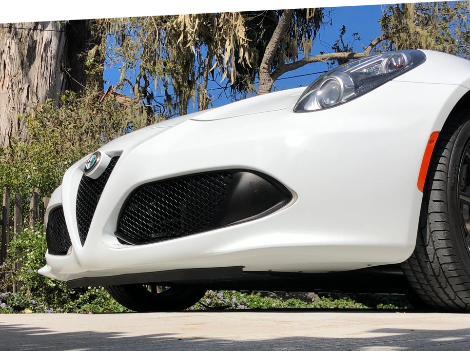 2015 Alfa Romeo 4C Spider - Image 16 of 31