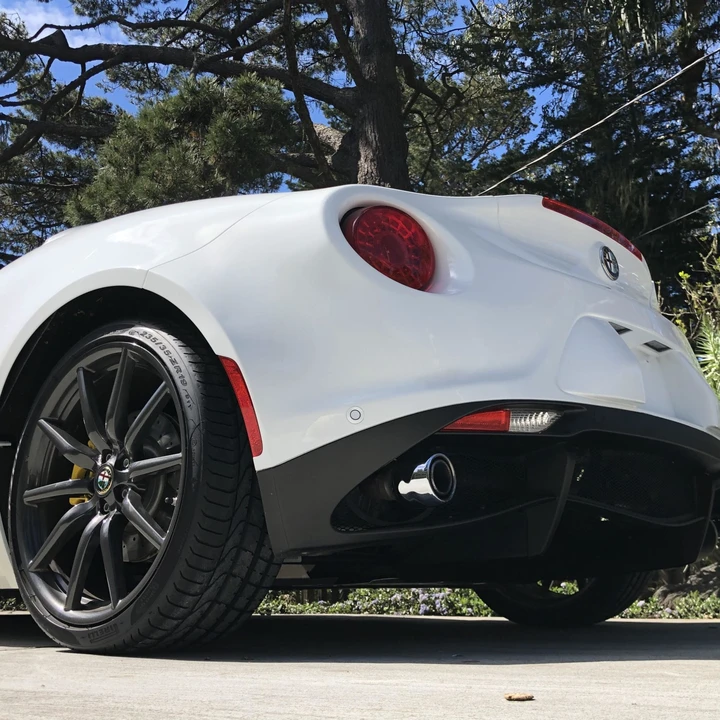 2015 Alfa Romeo 4C Spider - Image 8 of 31