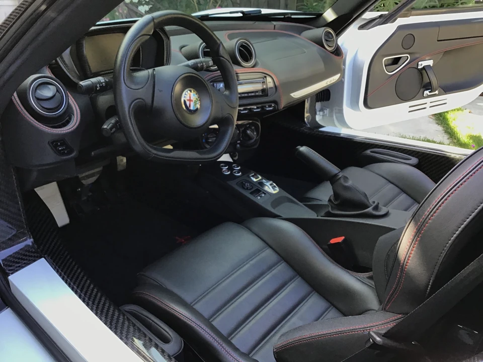 2015 Alfa Romeo 4C Spider - Image 31 of 31