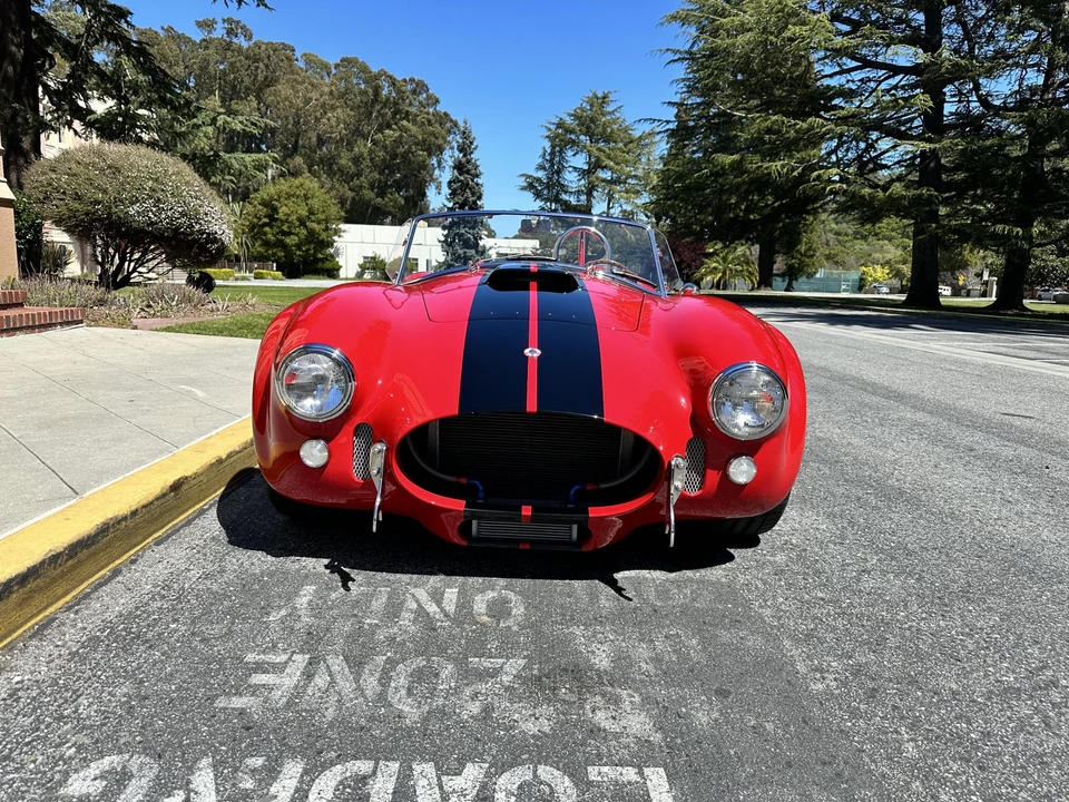 Shelby Cobra Replica - Image 25 of 31