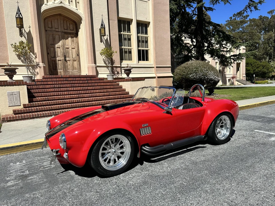 Shelby Cobra Replica - Image 5 of 31
