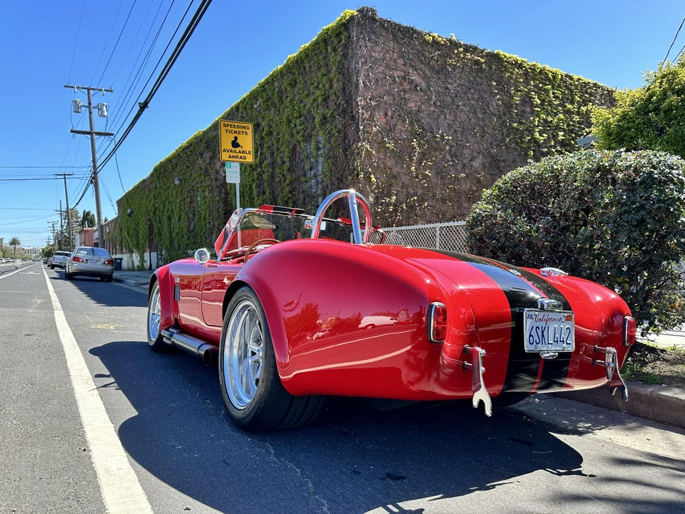 Shelby Cobra Replica - Image 10 of 31