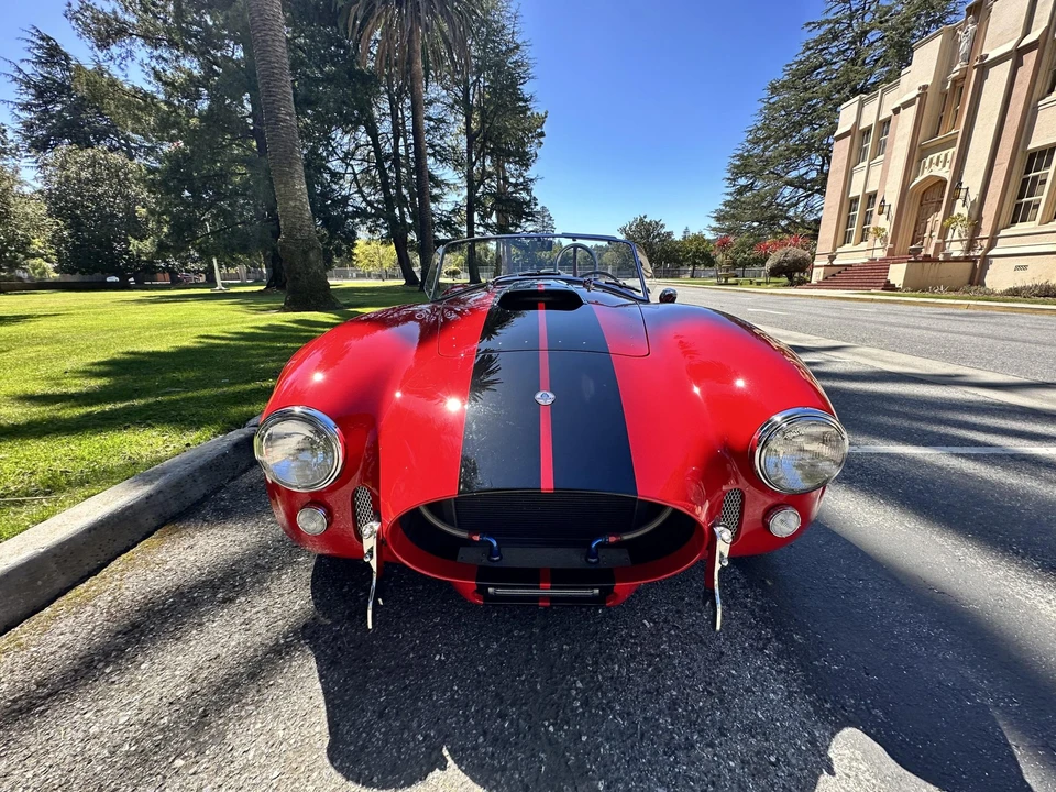 Shelby Cobra Replica - Image 24 of 31
