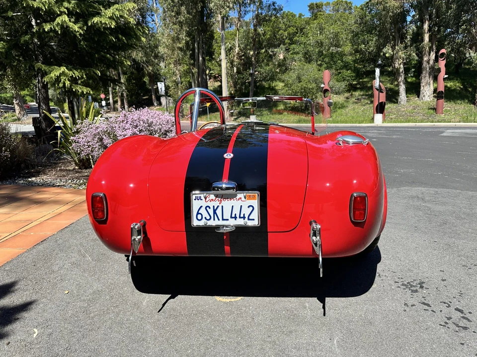 Shelby Cobra Replica - Image 15 of 31