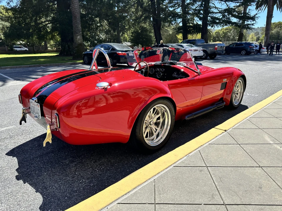 Shelby Cobra Replica - Image 17 of 31