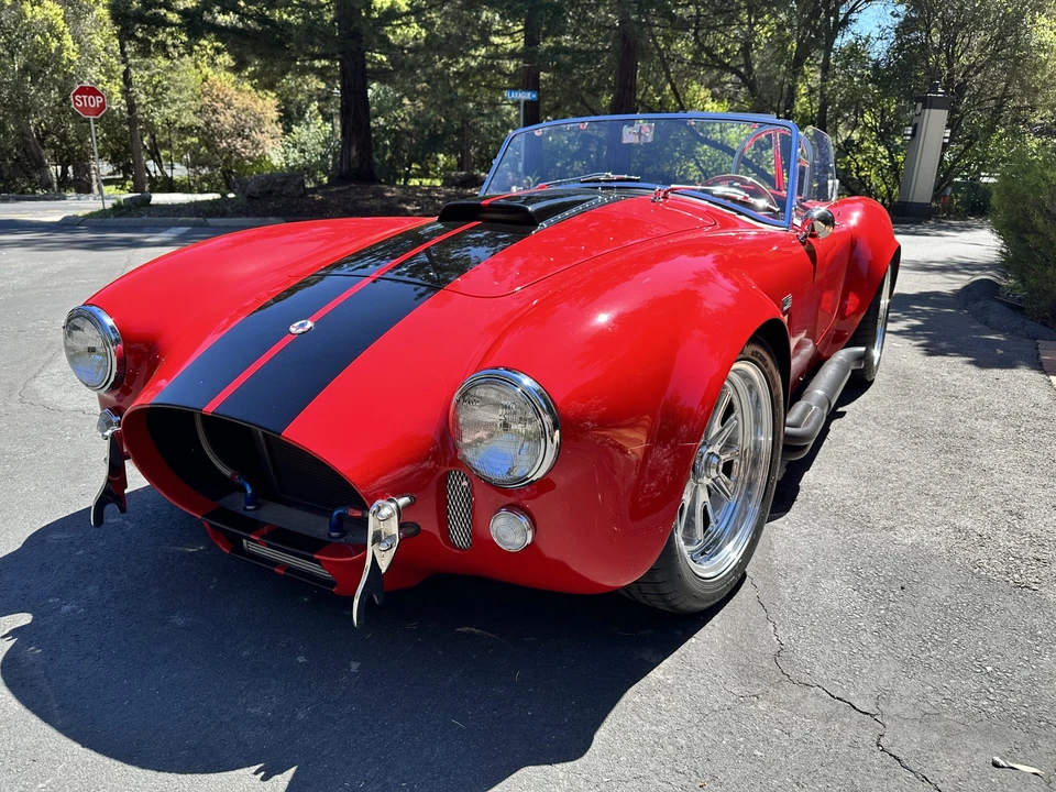 Shelby Cobra Replica - Image 2 of 31
