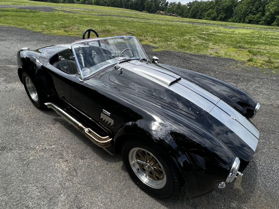 Shelby Cobra Replica - Image 3 of 31
