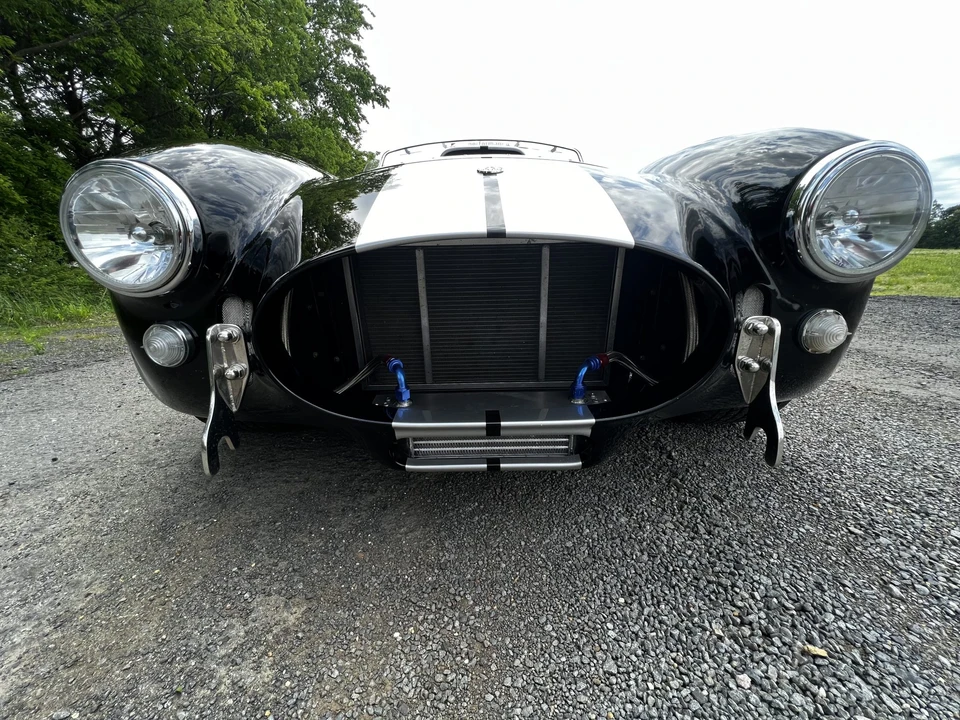 Shelby Cobra Replica - Image 15 of 31