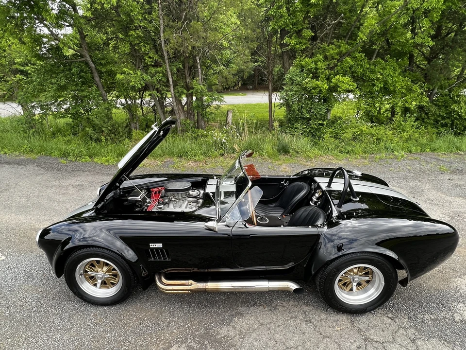 Shelby Cobra Replica - Image 19 of 31