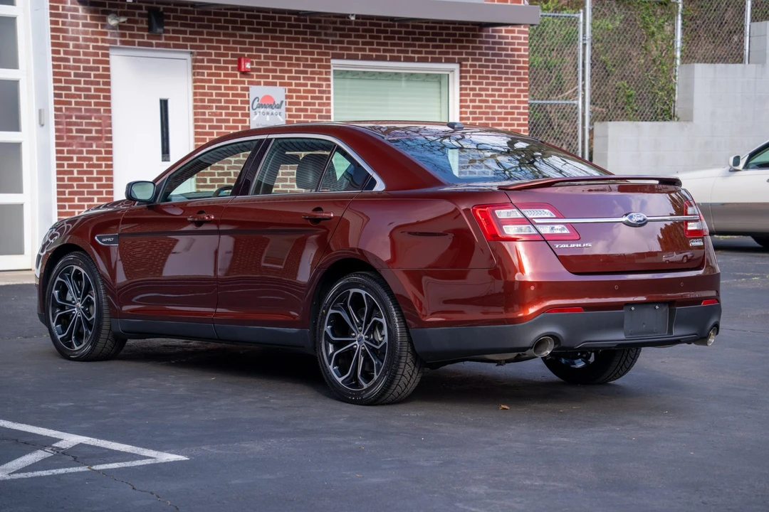 2016 Ford Taurus SHO 6th Gen - Image 10 of 31