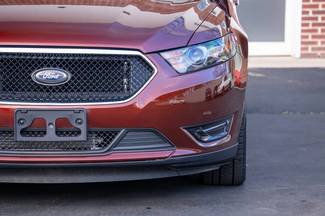 2016 Ford Taurus SHO 6th Gen - Image 29 of 31