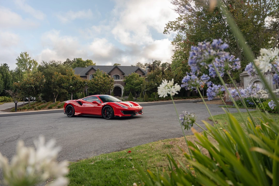 2020 Ferrari 488 Pista - Image 9 of 31