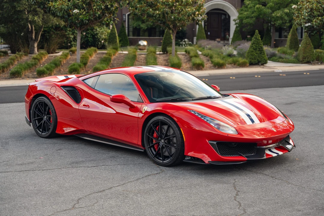 2020 Ferrari 488 Pista - Image 15 of 31