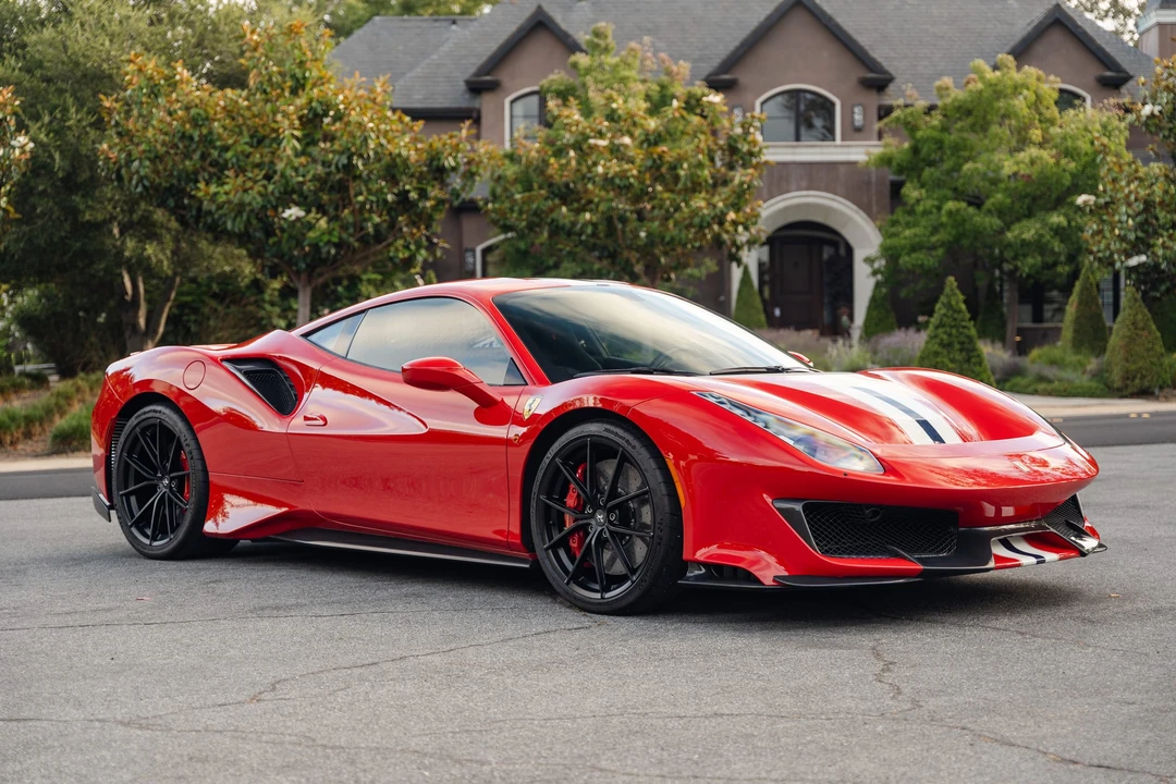 2020 Ferrari 488 Pista - Image 16 of 31