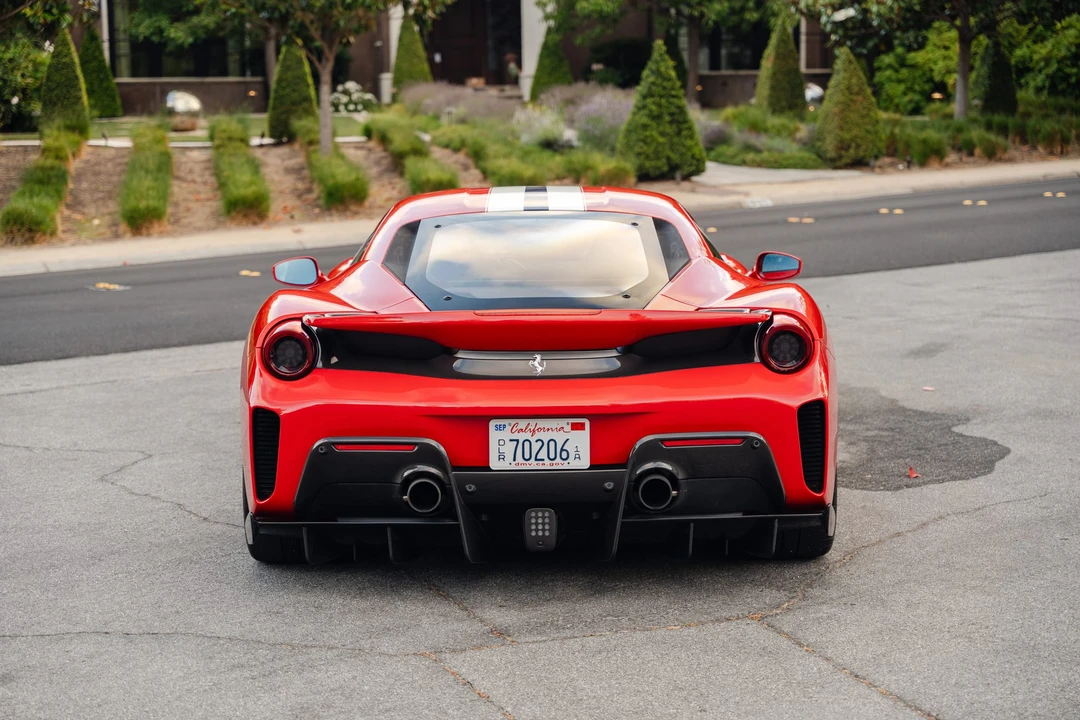2020 Ferrari 488 Pista - Image 23 of 31