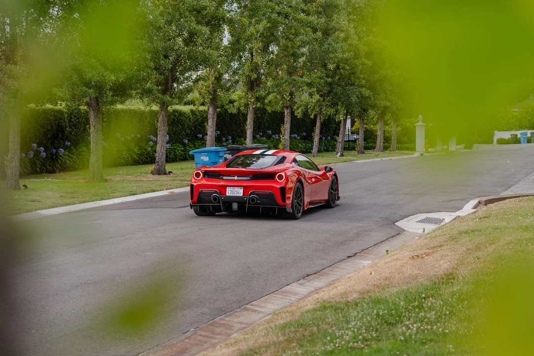 2020 Ferrari 488 Pista - Image 22 of 31