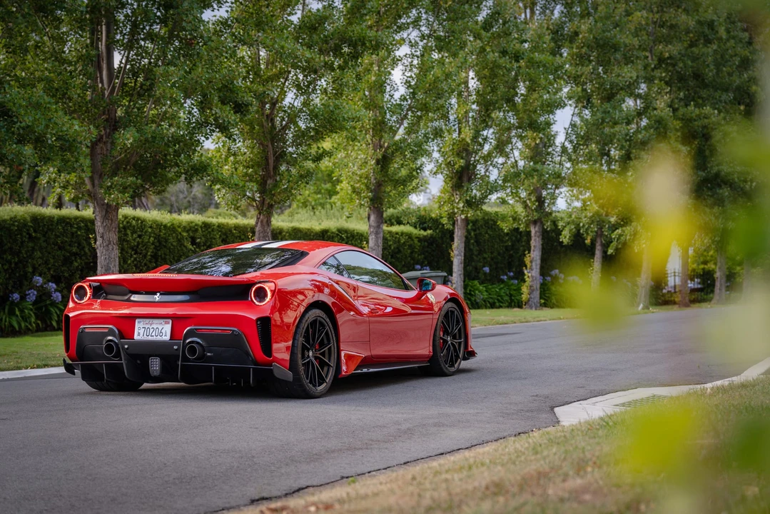 2020 Ferrari 488 Pista - Image 21 of 31