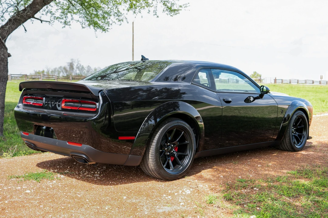 2022 Dodge Challenger SRT Hellcat 3rd Gen - Image 6 of 31