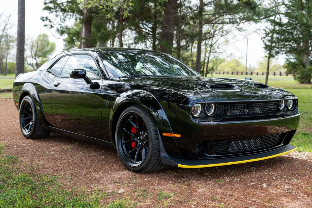 2022 Dodge Challenger SRT Hellcat 3rd Gen - Image 4 of 31