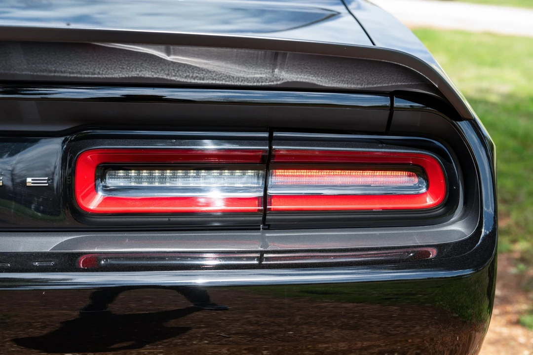 2022 Dodge Challenger SRT Hellcat 3rd Gen - Image 23 of 31
