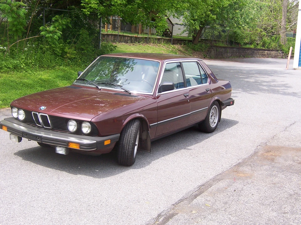 1984 BMW E28 5 Series - Image 3 of 4