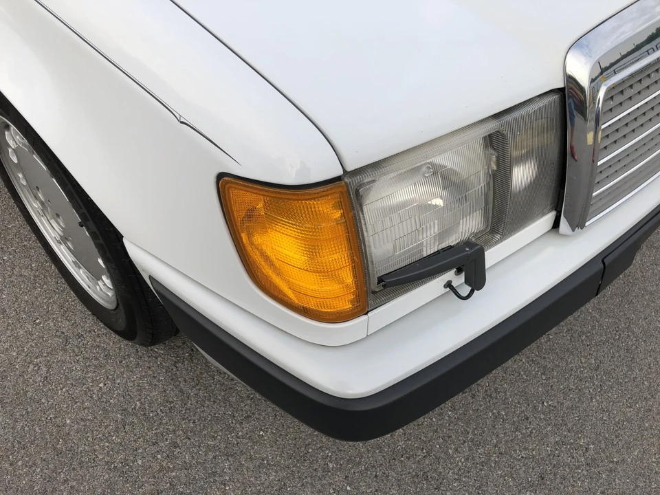 1989 Mercedes-Benz W124 E-Class - Image 21 of 31