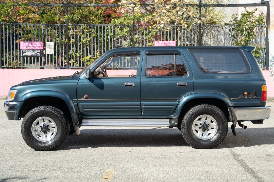 1995 Toyota 4Runner 2nd Gen - Image 11 of 31