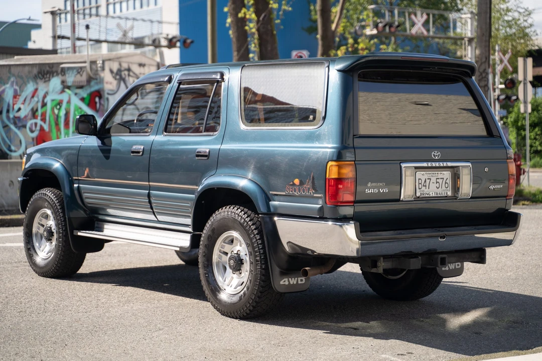 1995 Toyota 4Runner 2nd Gen - Image 13 of 31