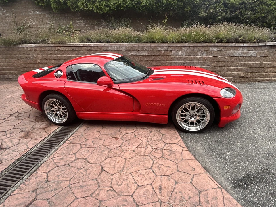 1998 Dodge Viper GTS 2nd Gen - Image 14 of 31