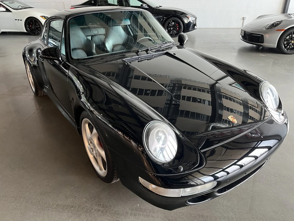 1998 Porsche 993 Carrera 4S - Image 8 of 31