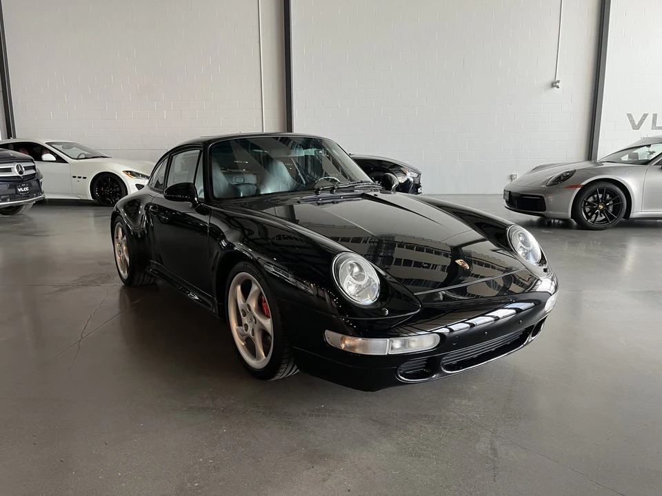 1998 Porsche 993 Carrera 4S - Image 9 of 31