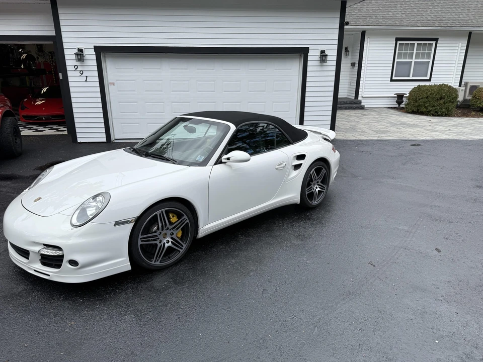 2009 Porsche 997 Turbo - Image 13 of 31