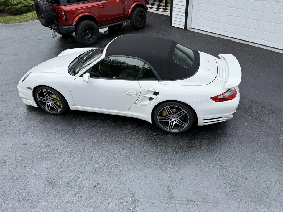 2009 Porsche 997 Turbo - Image 14 of 31
