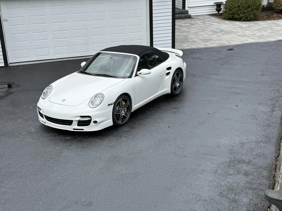 2009 Porsche 997 Turbo - Image 11 of 31